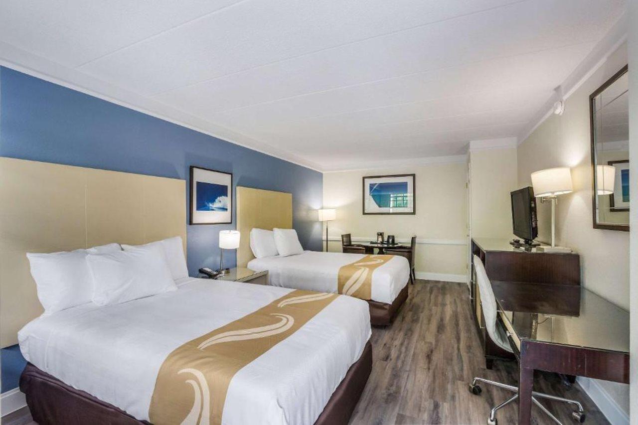 Quality Inn هامبتون المظهر الخارجي الصورة