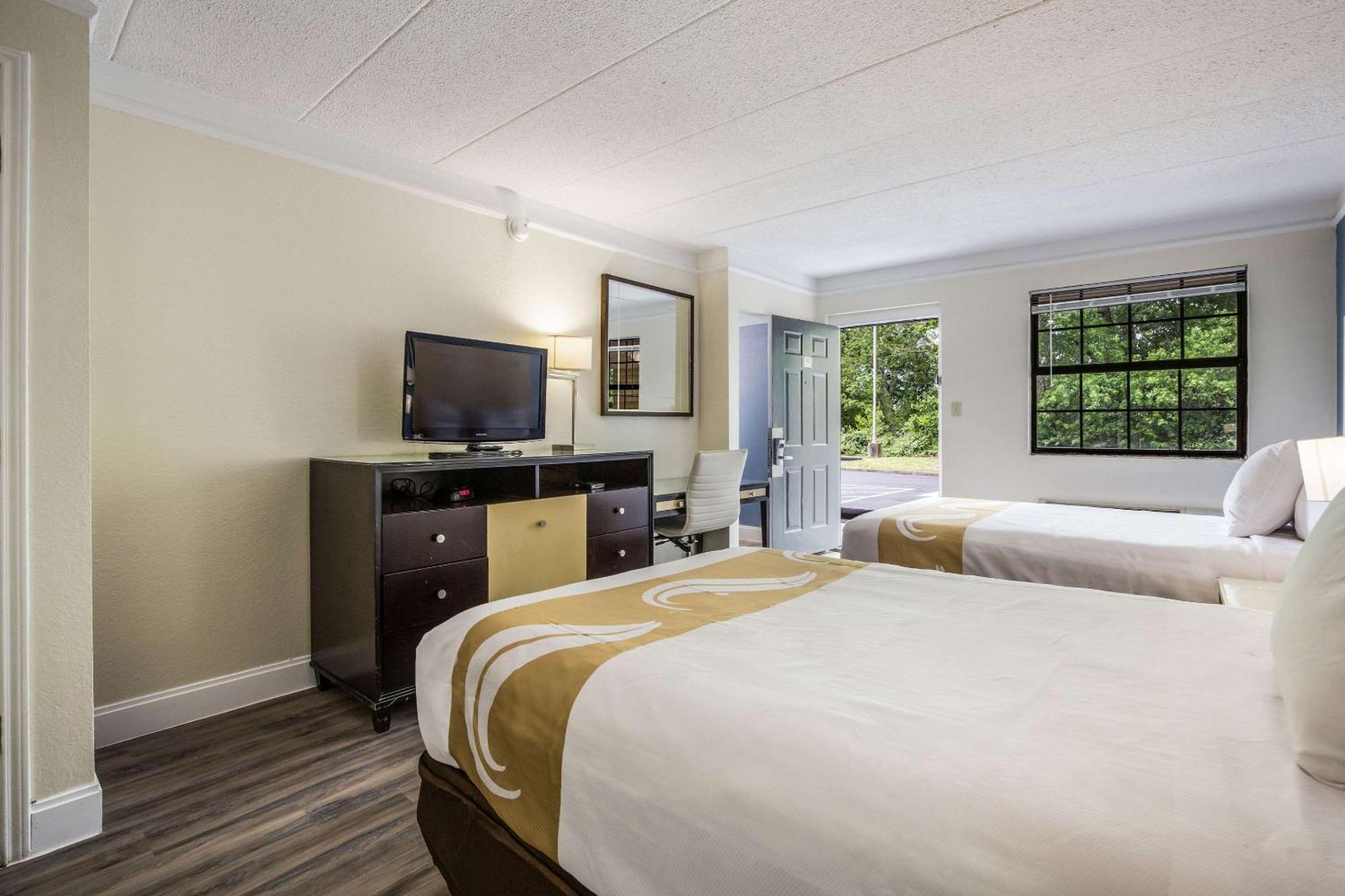 Quality Inn هامبتون المظهر الخارجي الصورة